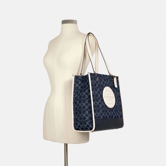 Coach Dempsey Tote Bag in Signature Jacquard with Stripe and Coach Patch. - Picture 2 of 2